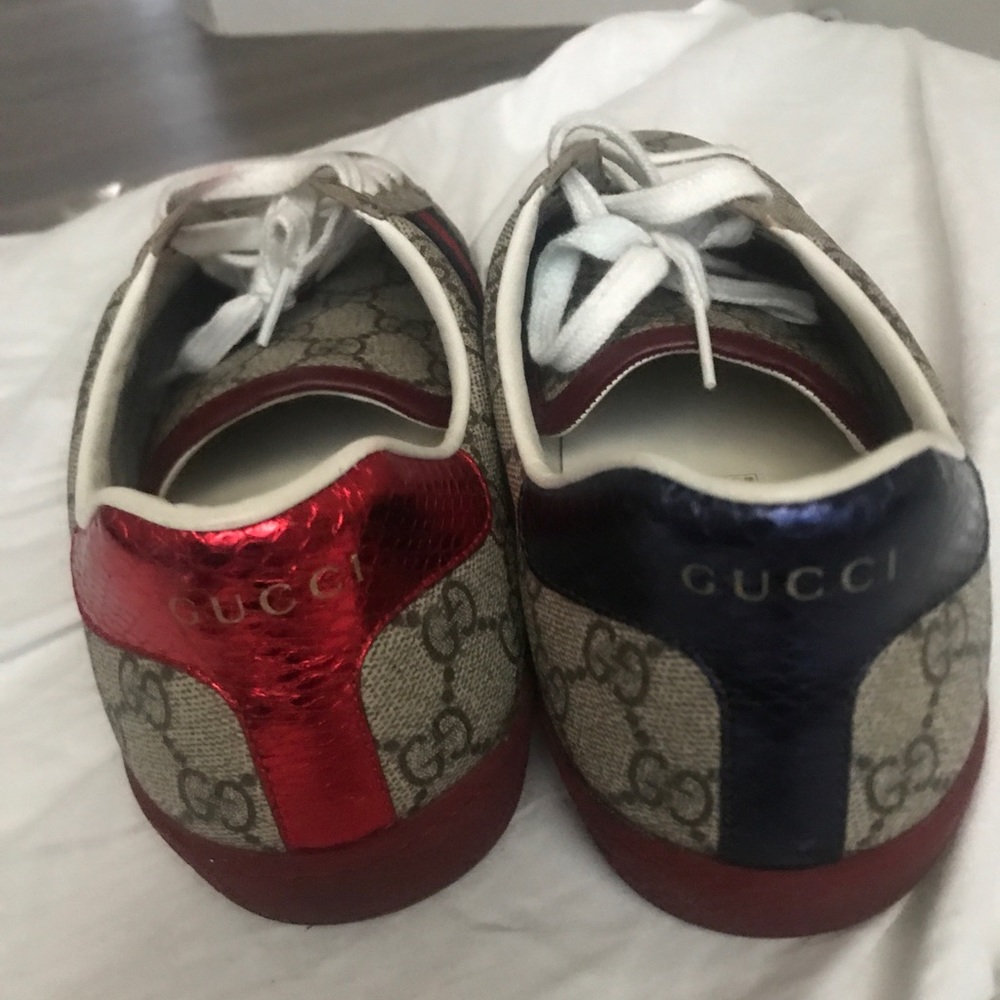 Men Gucci loafers